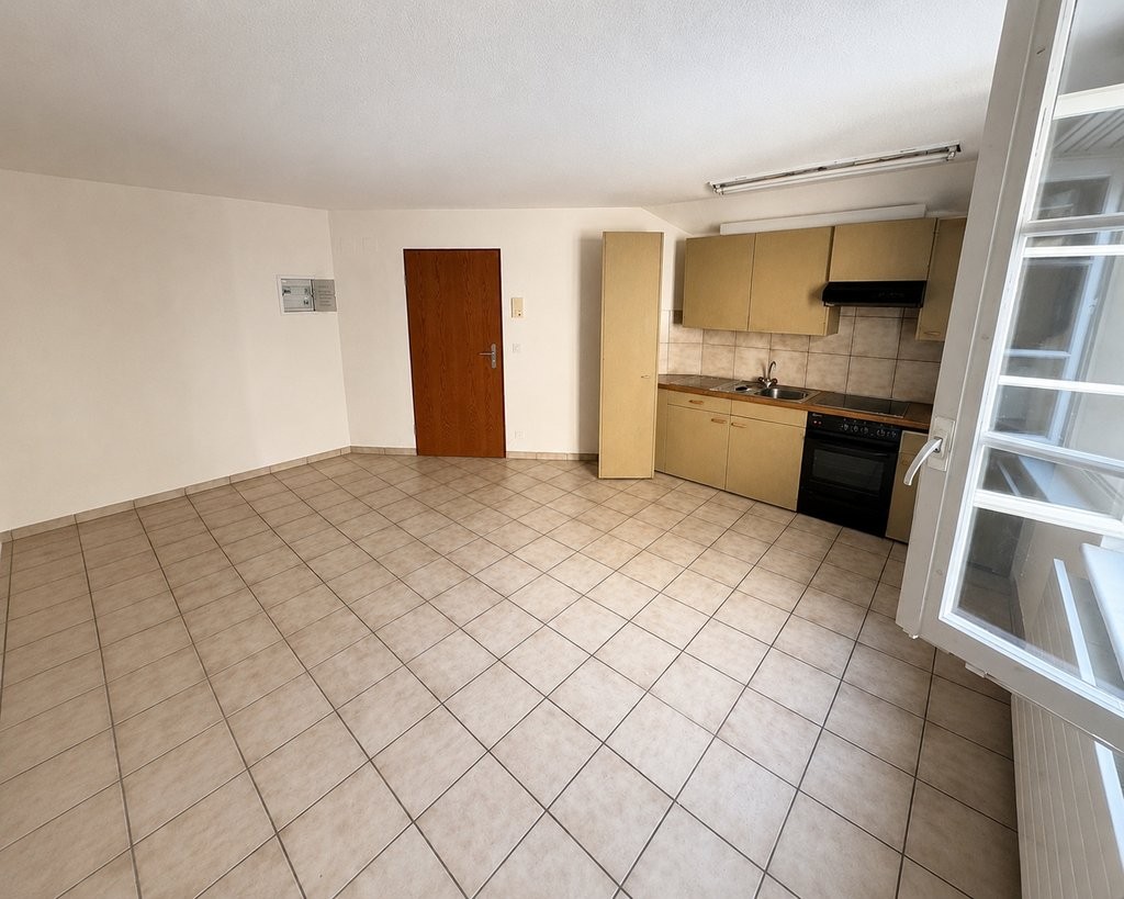 2 rooms apartment, photo 2 of 4