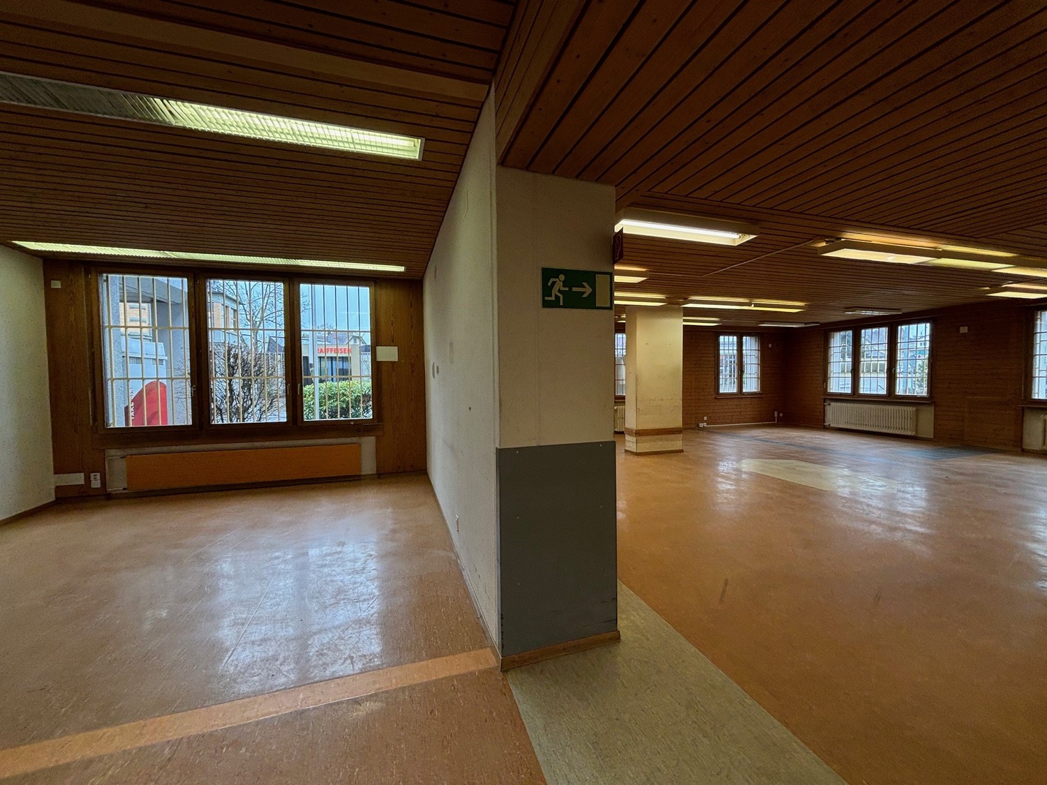 300m² commercial, photo 6 of 10