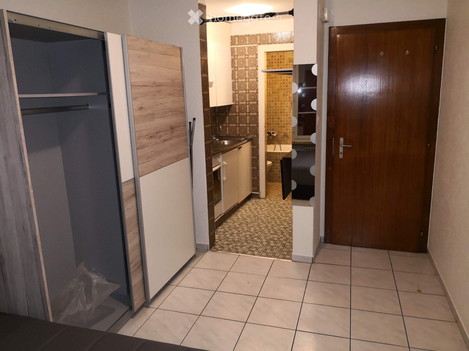 1 room apartment, photo 2 of 5