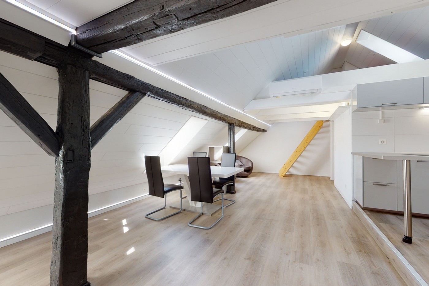 3 rooms apartment