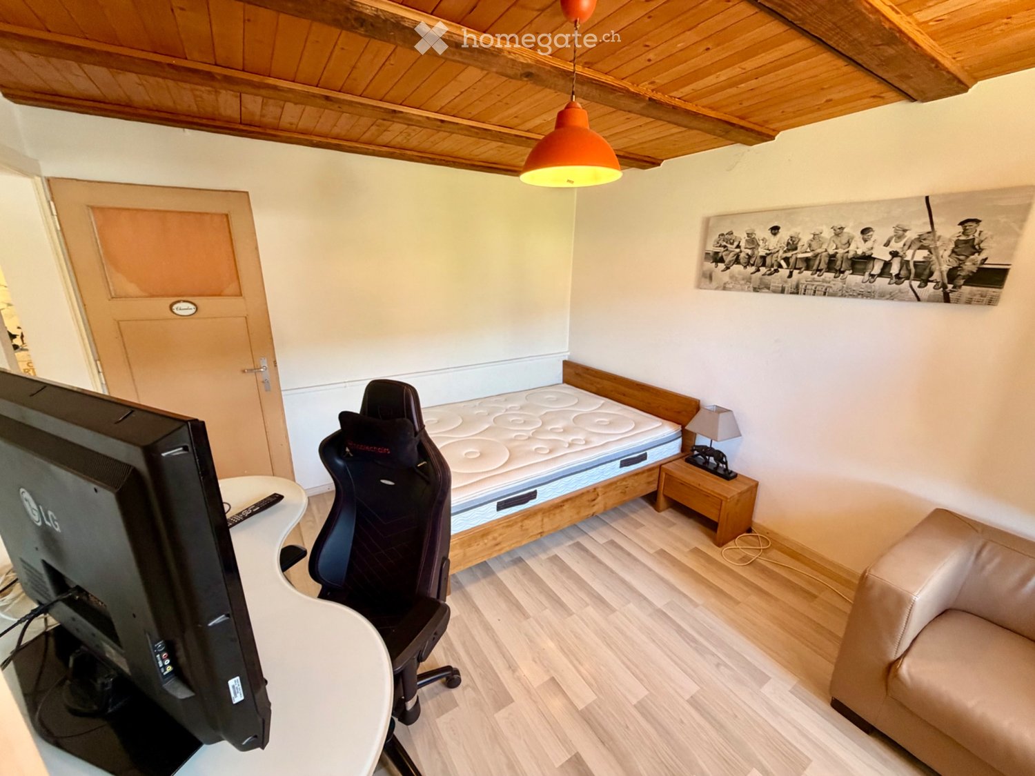 1 room single room