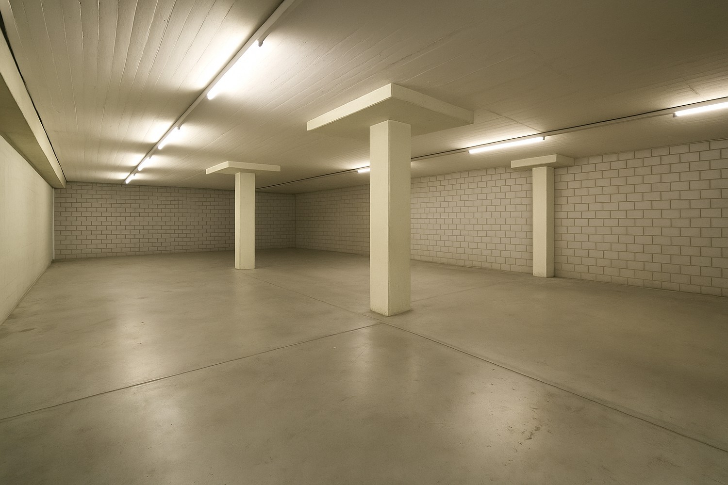 227m² de local de stockage