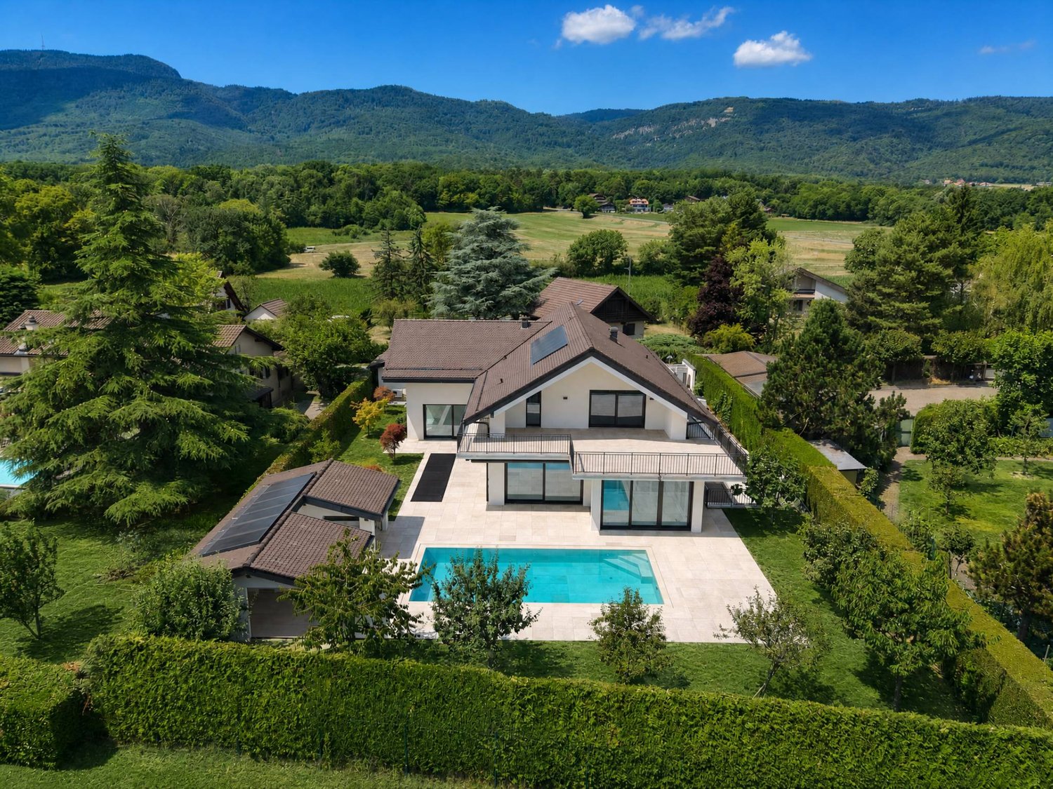 13 rooms villa