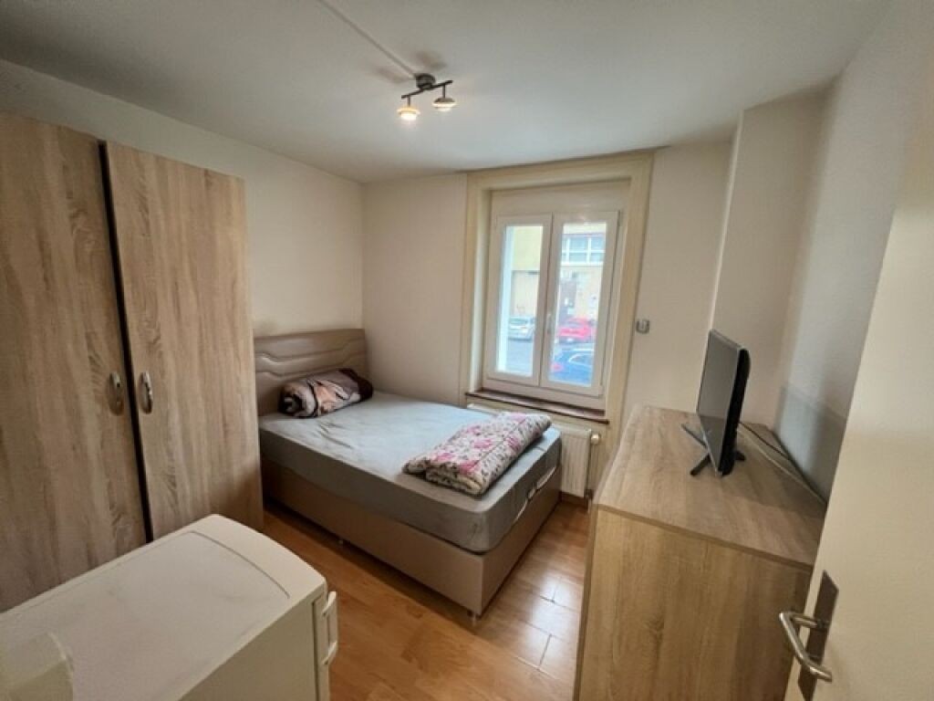 Chambre dans un appartement partagé