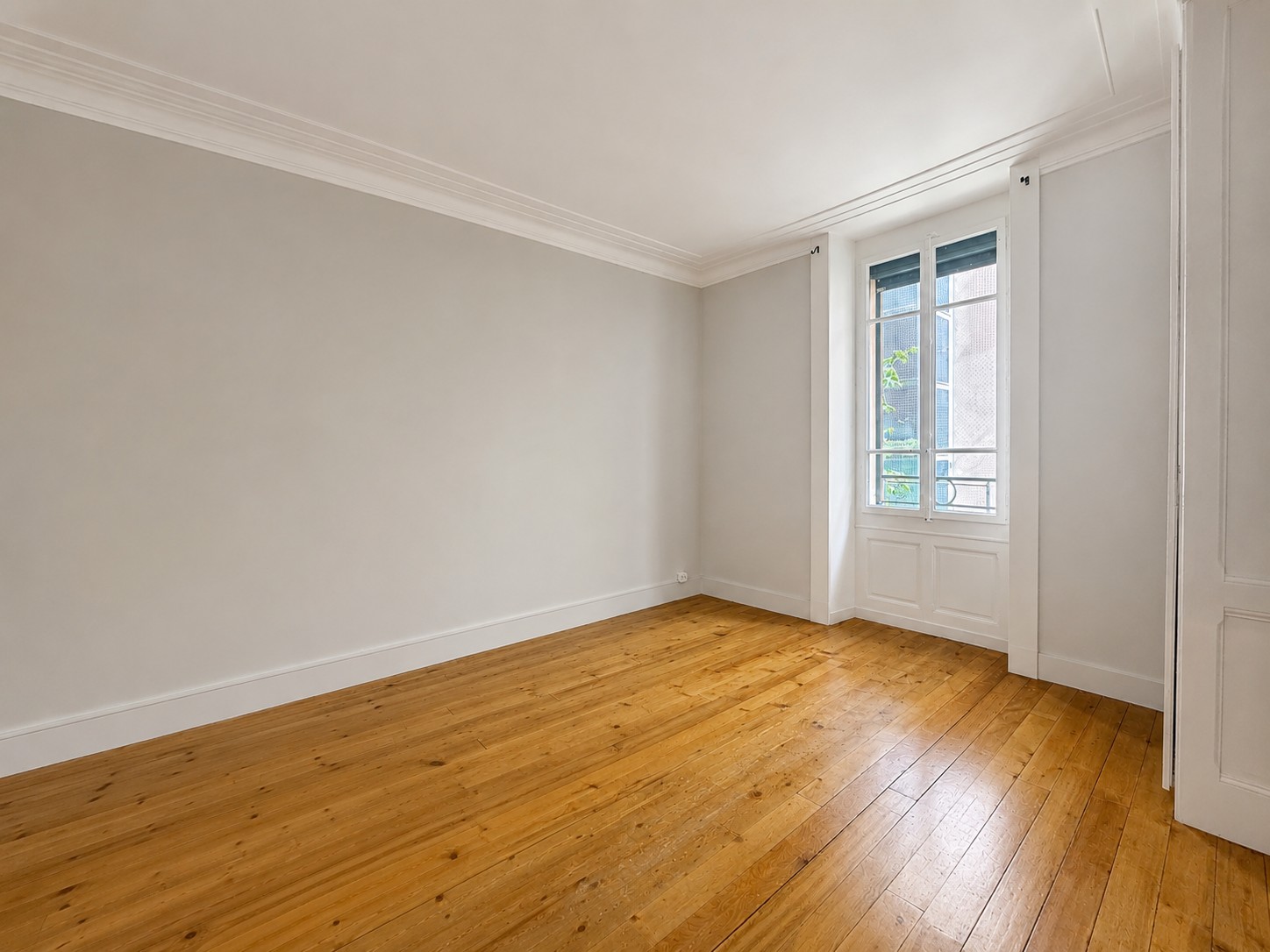 4 rooms apartment, photo 2 of 8