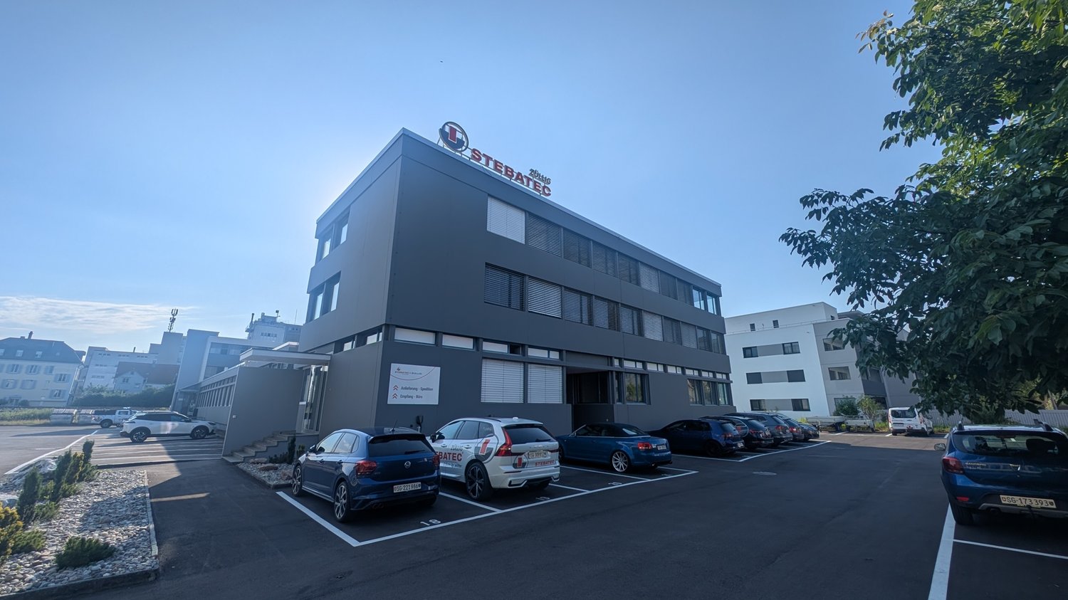 14m² office