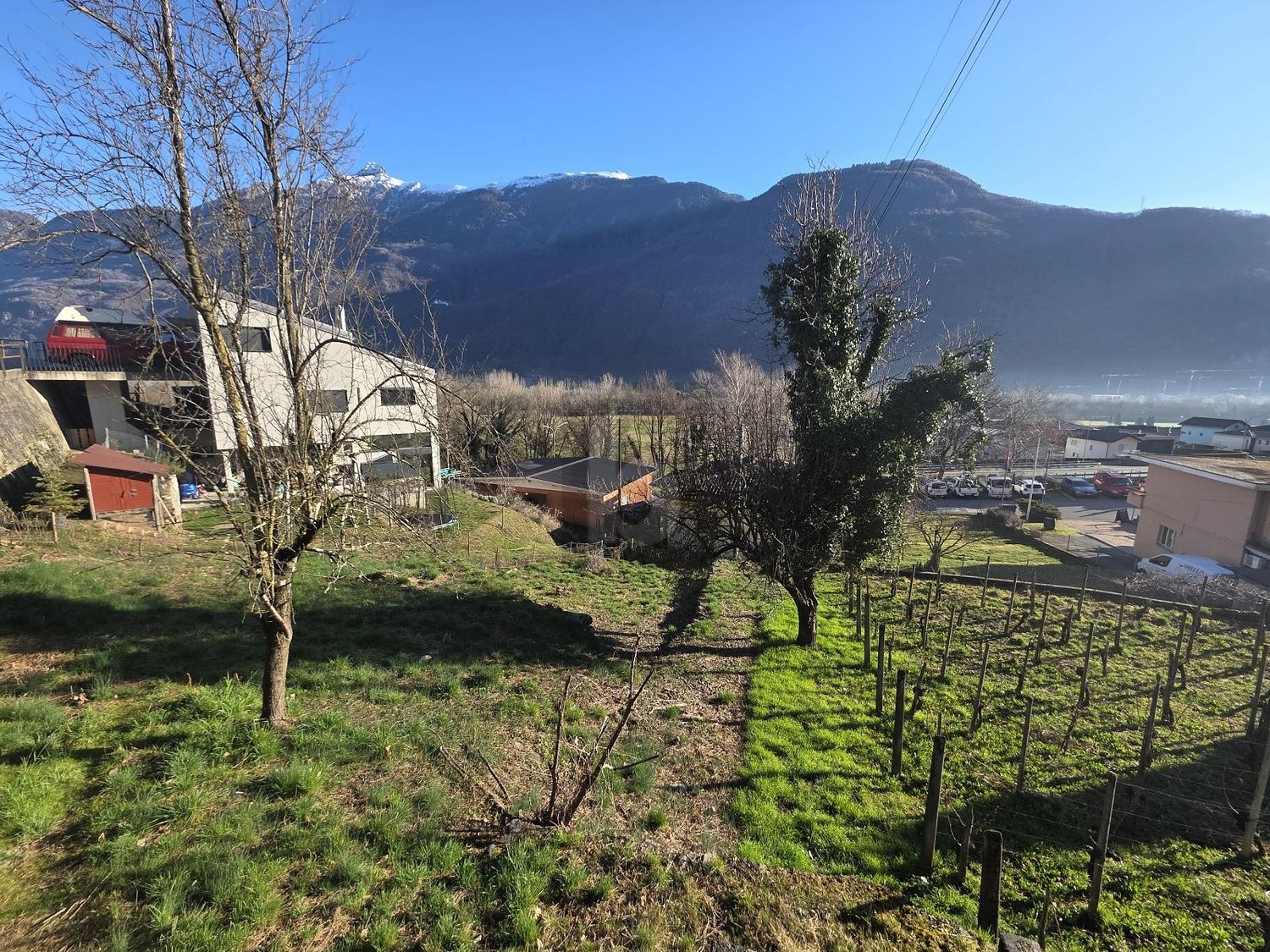 368m² building land, photo 1 of 2