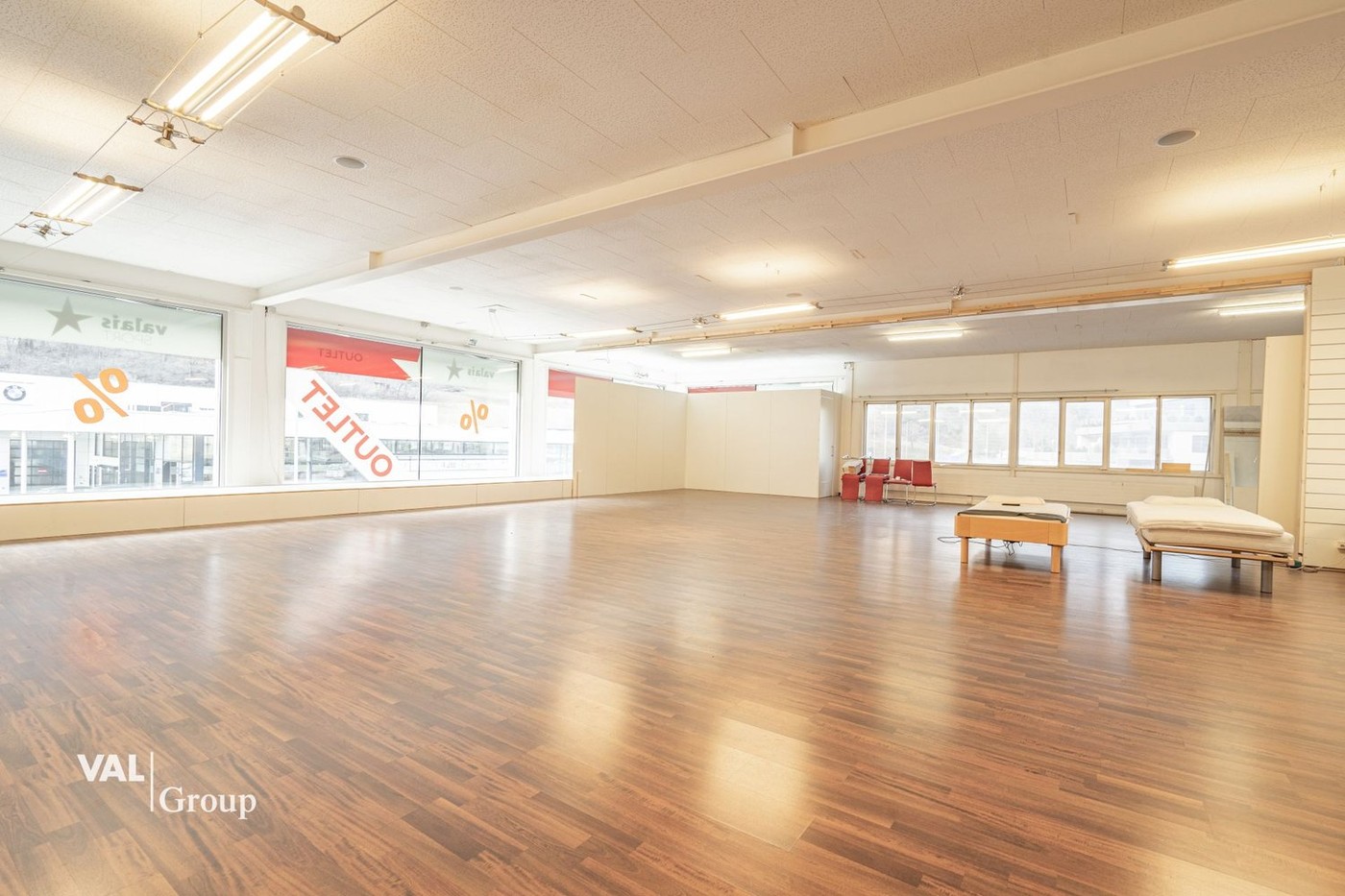 731m² advertising area