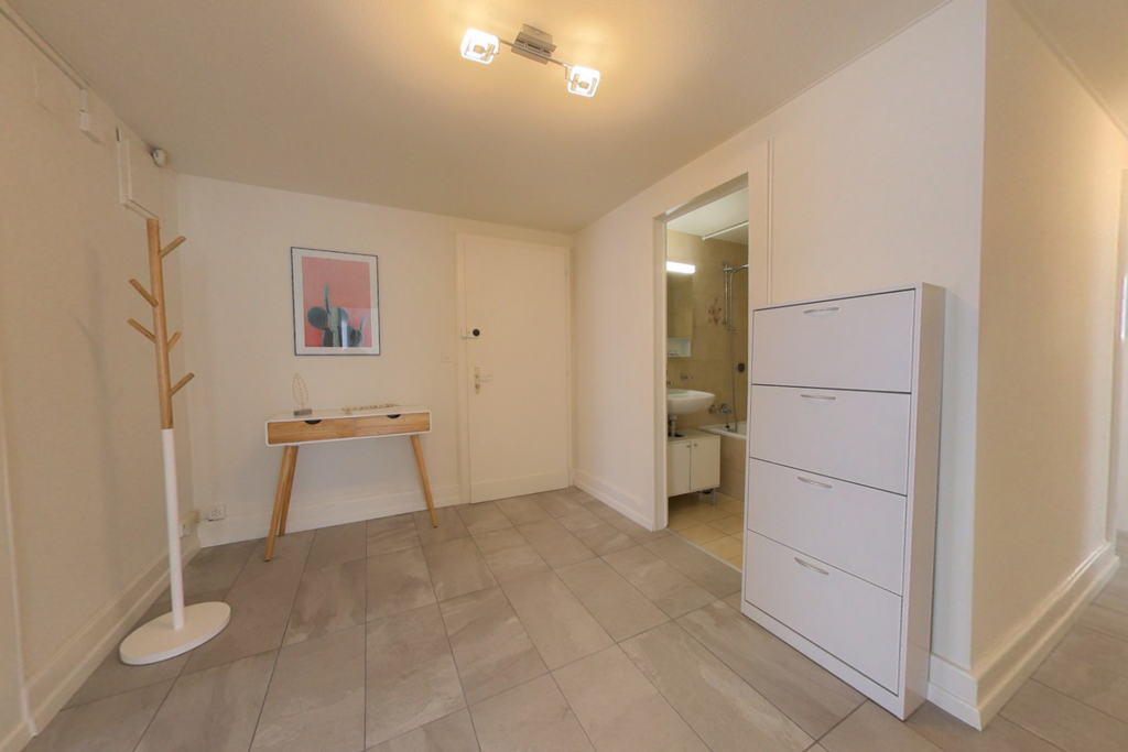 4 rooms apartment, photo 2 of 10