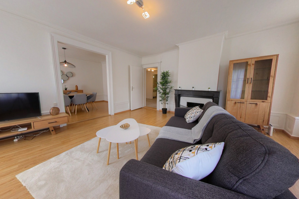 4 rooms apartment, photo 3 of 10