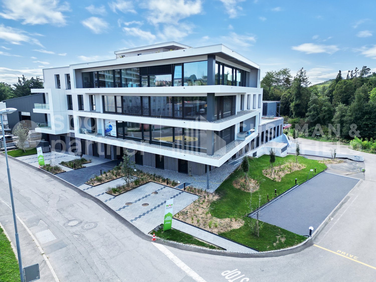 150m² office, photo 1 of 10