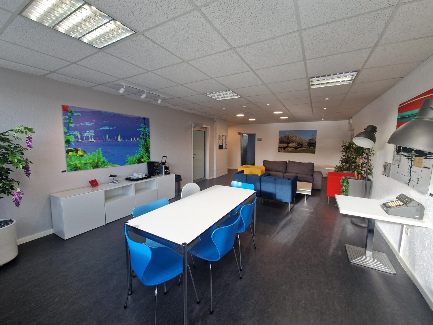 Office, photo 3 of 3