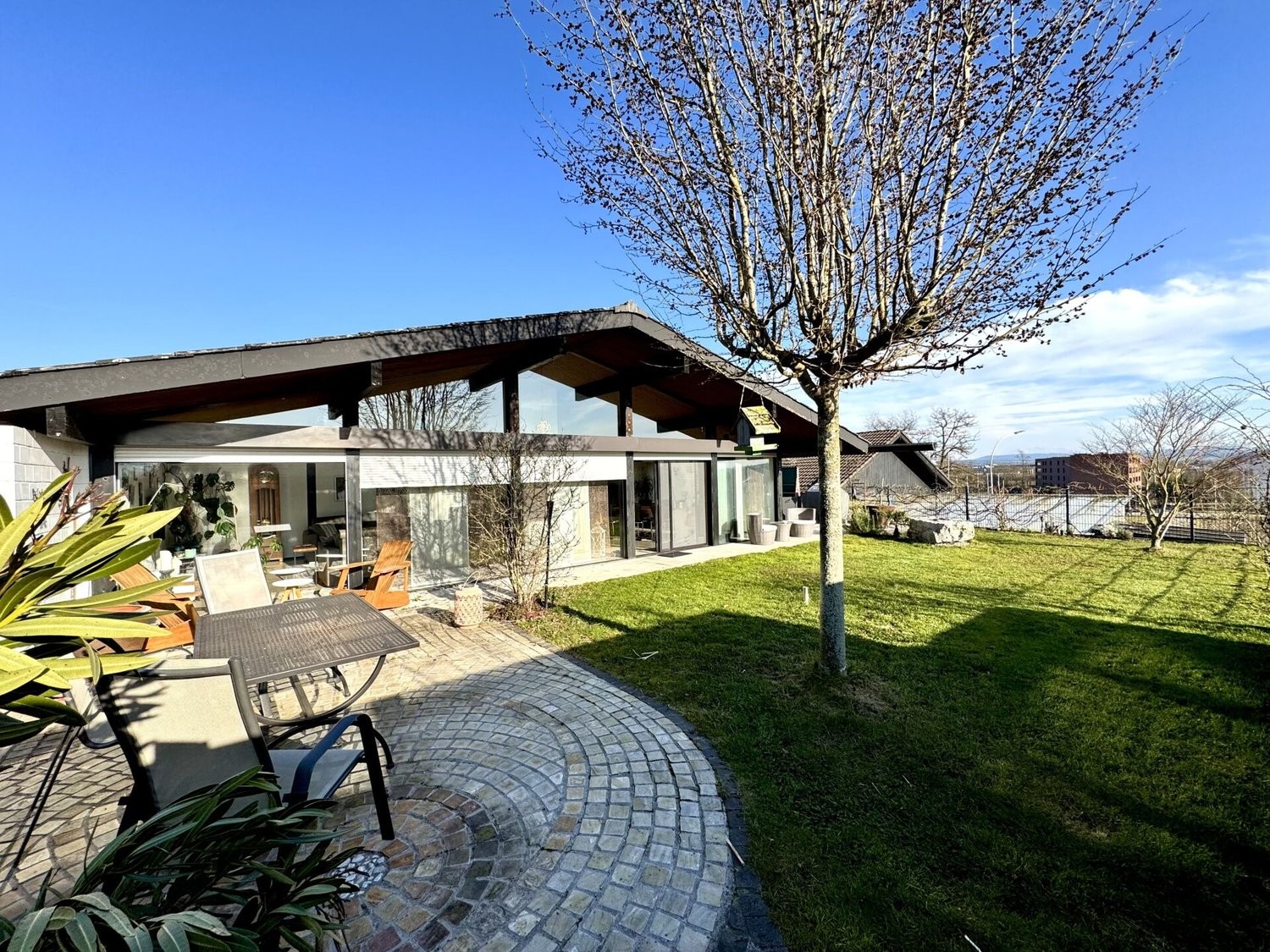 6 pièces et demi maison individuelle, photo 2 sur 10