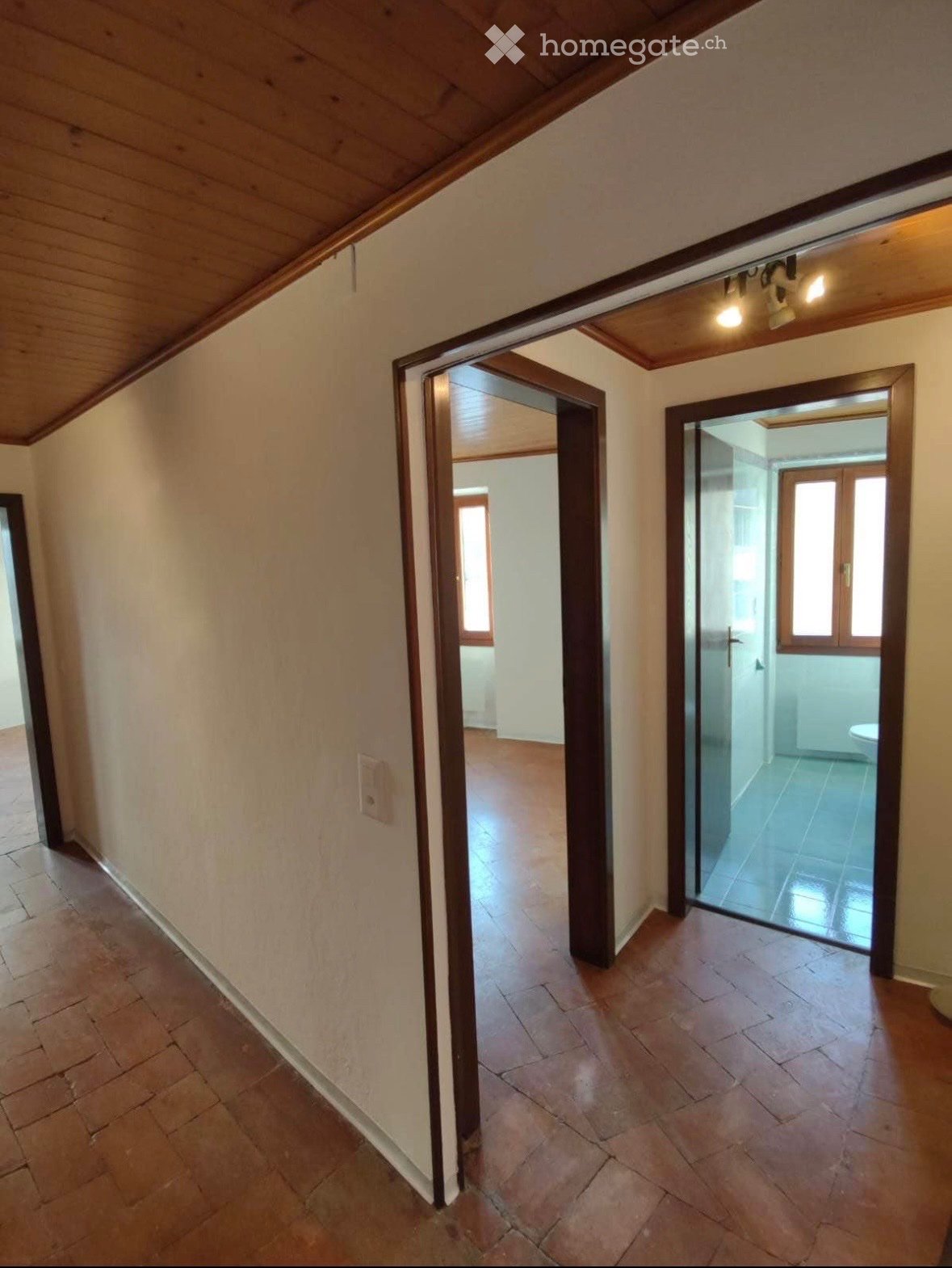 2 rooms single house