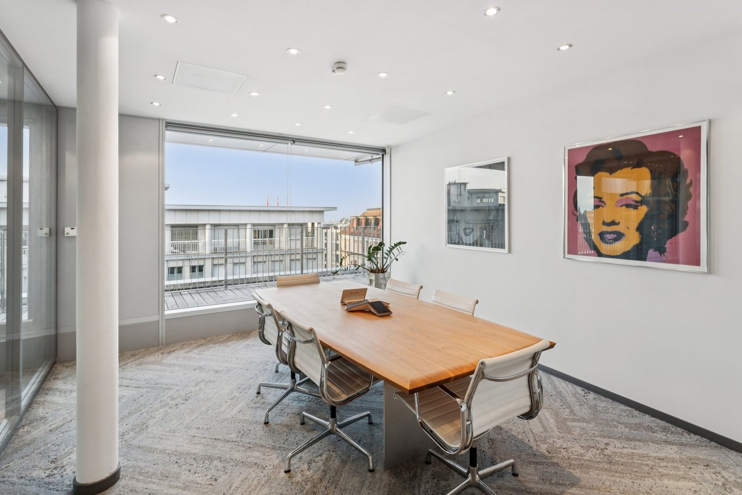 913m² office, photo 5 of 10