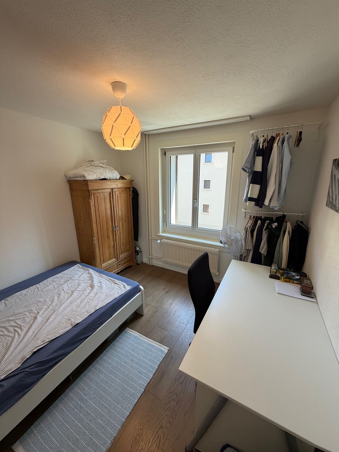 Chambre en colocation, photo 2 sur 5