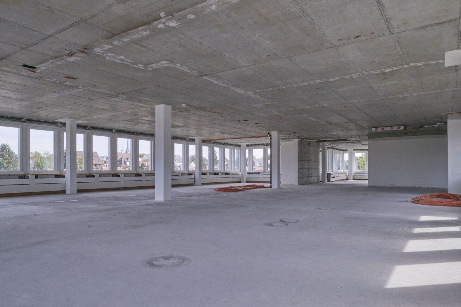 1839m² office, photo 4 of 10