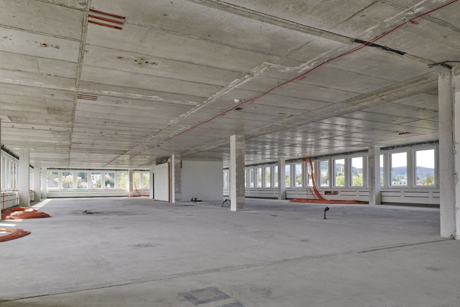 1839m² office, photo 8 of 10