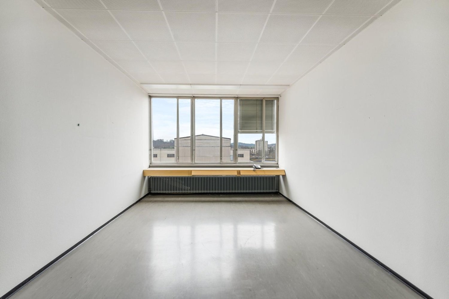 1430m² office, photo 7 of 9