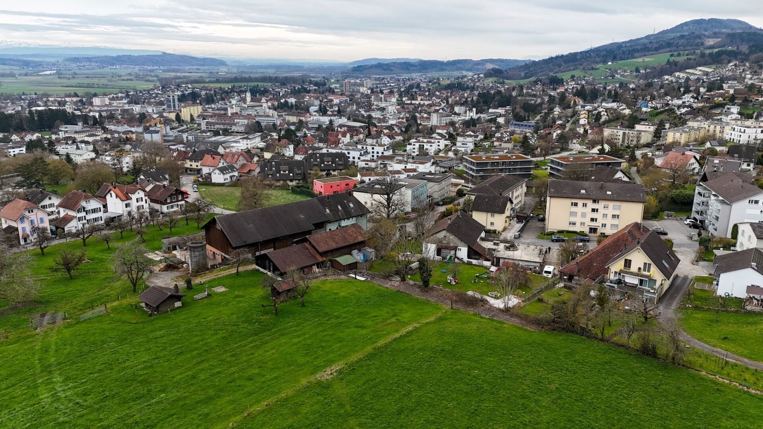 1725m² building land, photo 2 of 5
