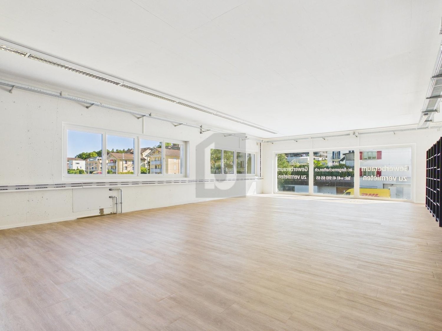 400m² office, photo 4 of 4