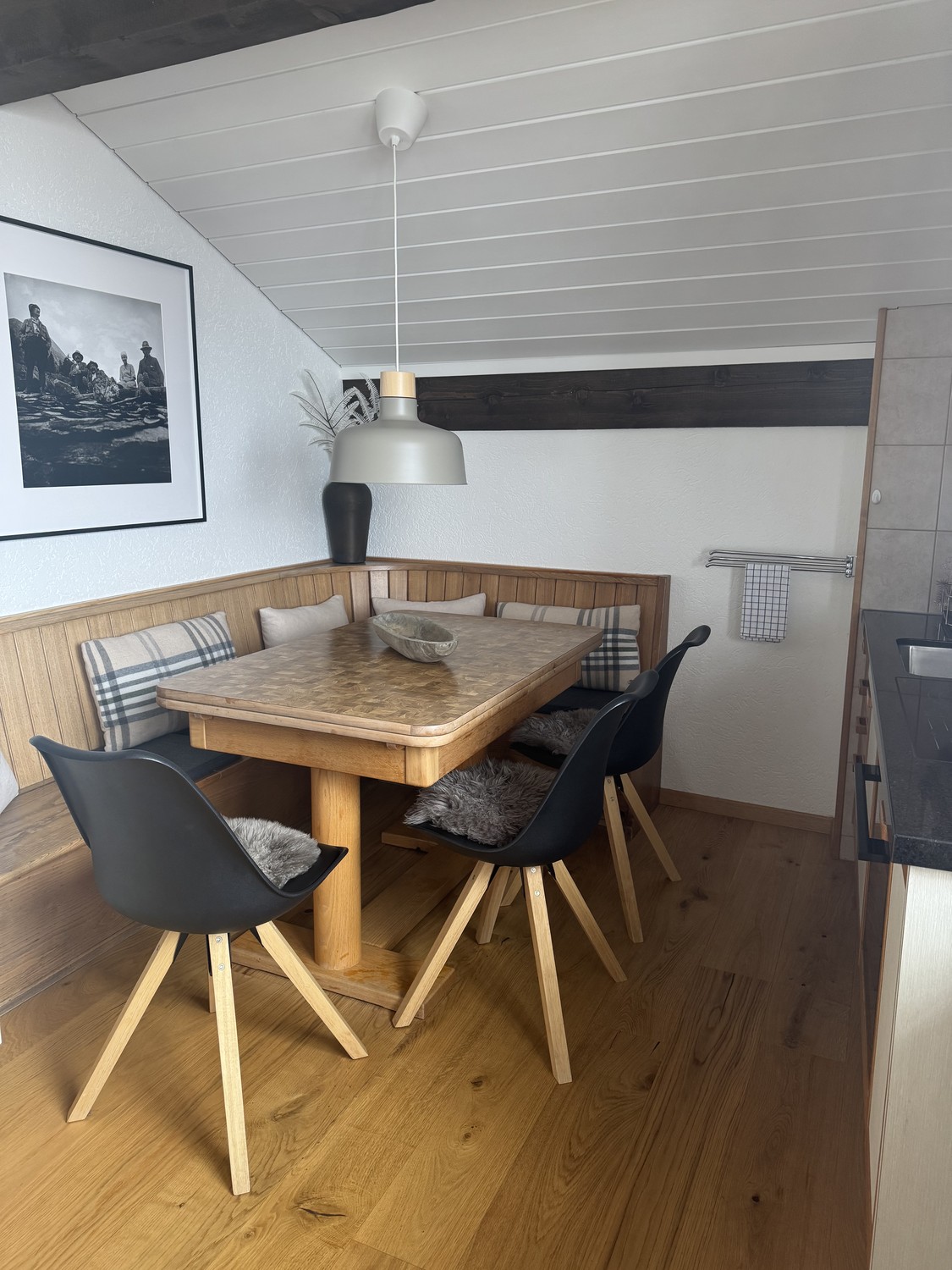 Appartamento di 4 ½ locali, foto 2 di 9