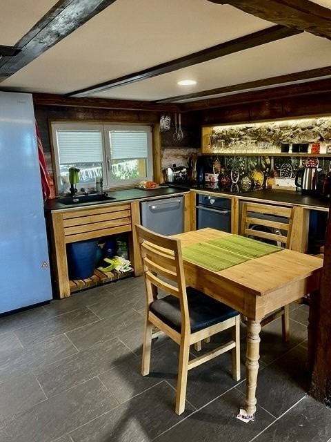 3 rooms furnished flat