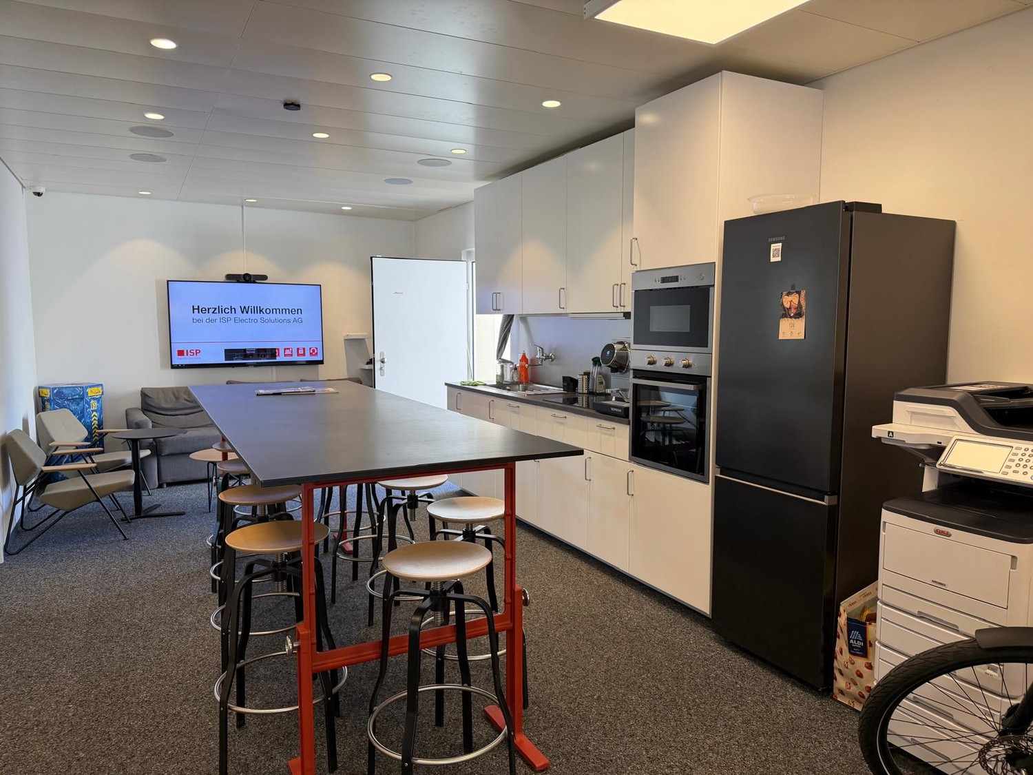 200m² office, photo 6 of 10