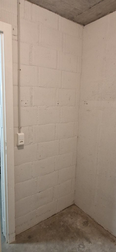Hobby room, photo 2 of 5