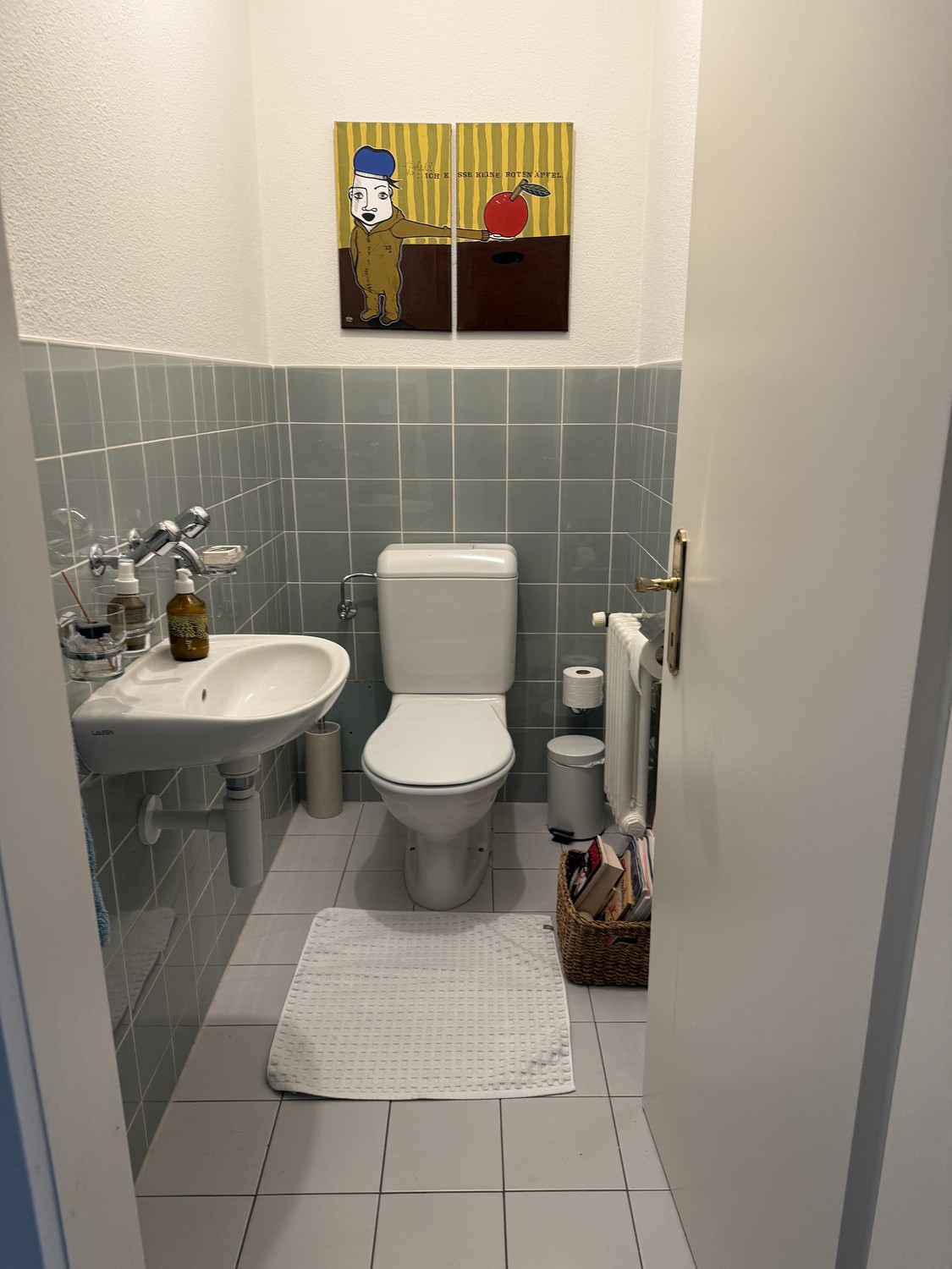 5 rooms apartment