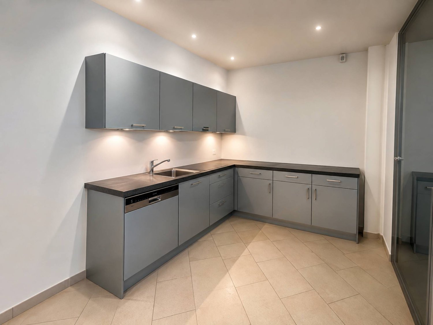 200m² office, photo 4 of 5