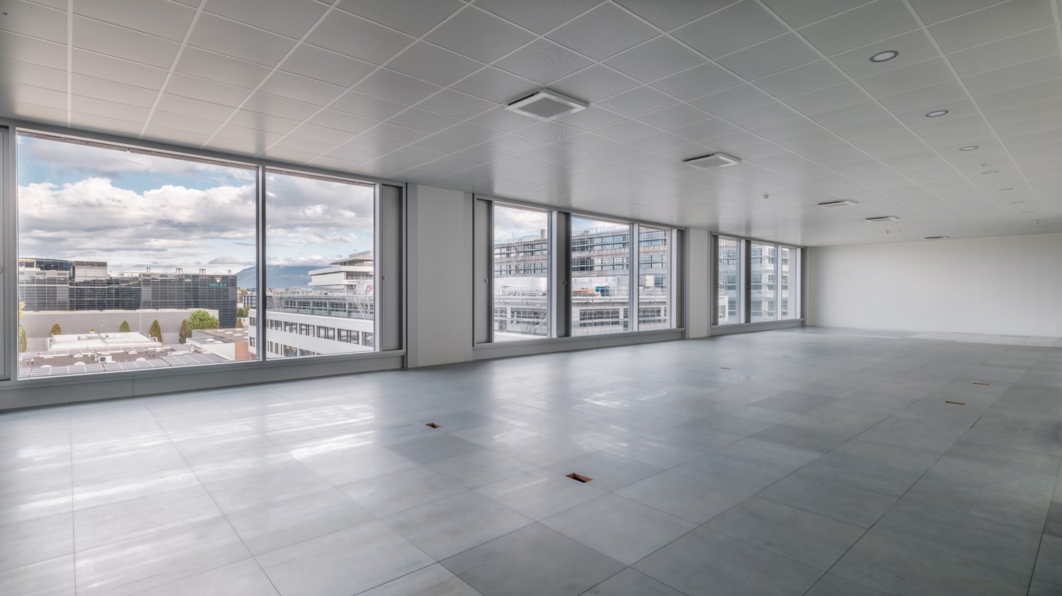 2363m² office, photo 5 of 7
