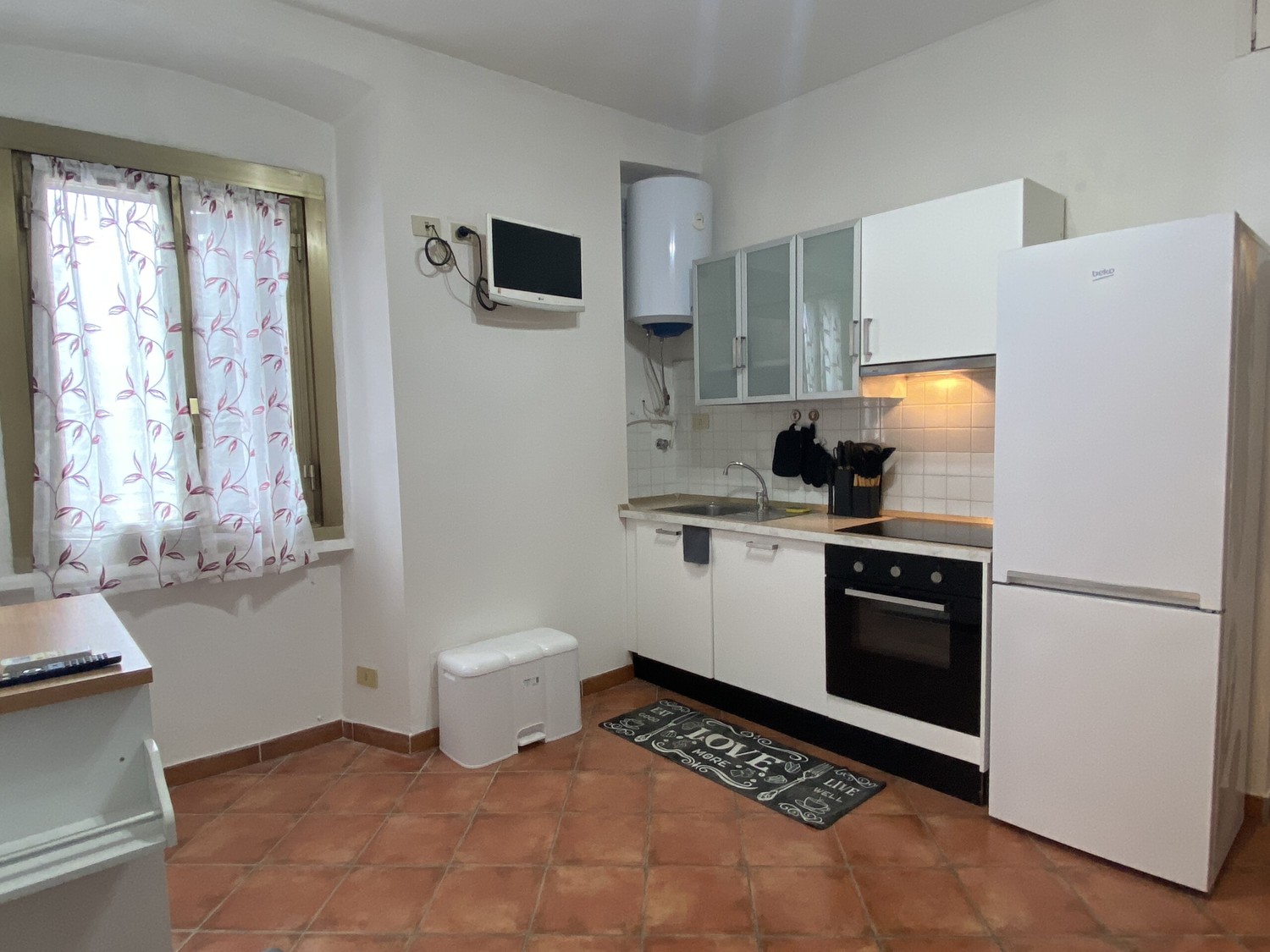 1 room apartment, photo 10 of 10