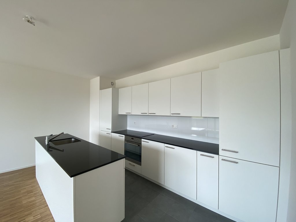 5 rooms apartment (2)