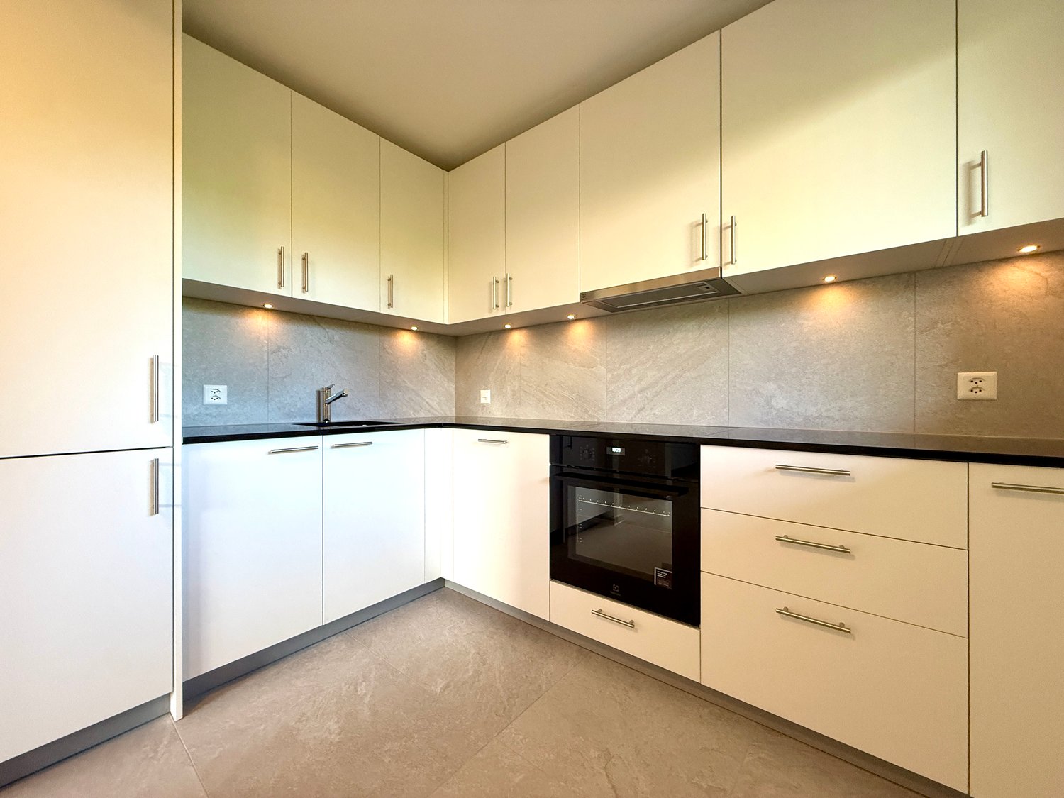 4 ½ rooms apartment, photo 2 of 9