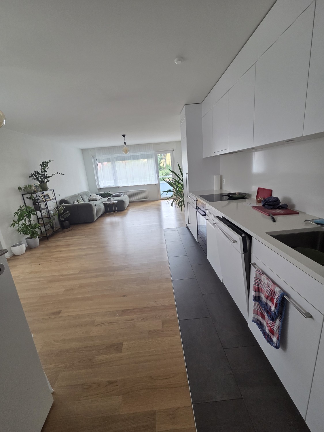 4 rooms apartment, photo 3 of 9