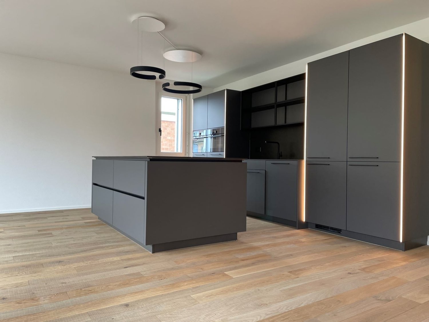 5 ½ rooms apartment, photo 2 of 9