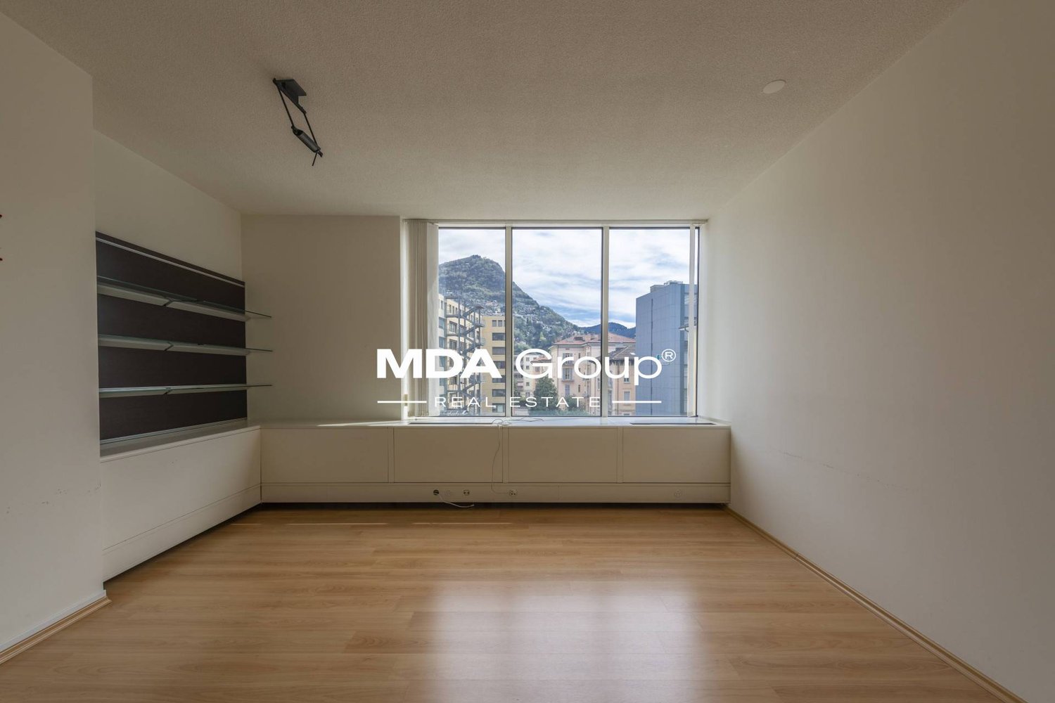 105m² office, photo 5 of 7