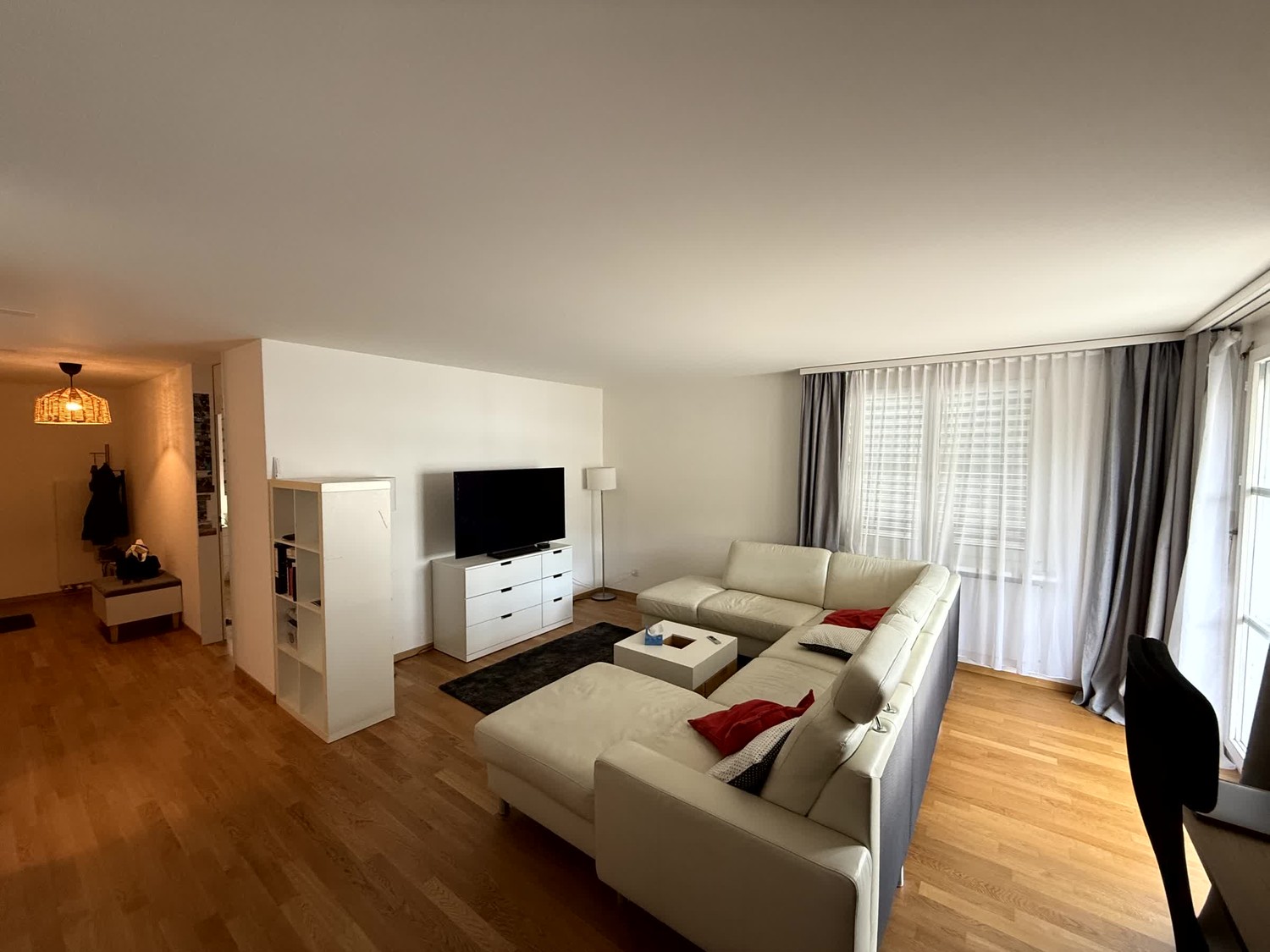 2 ½ rooms apartment, photo 1 of 9