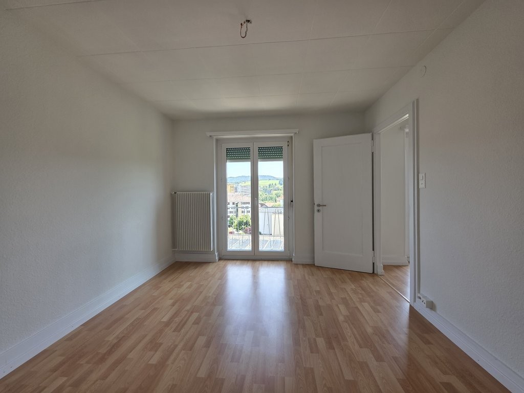 4 rooms apartment, photo 3 of 7