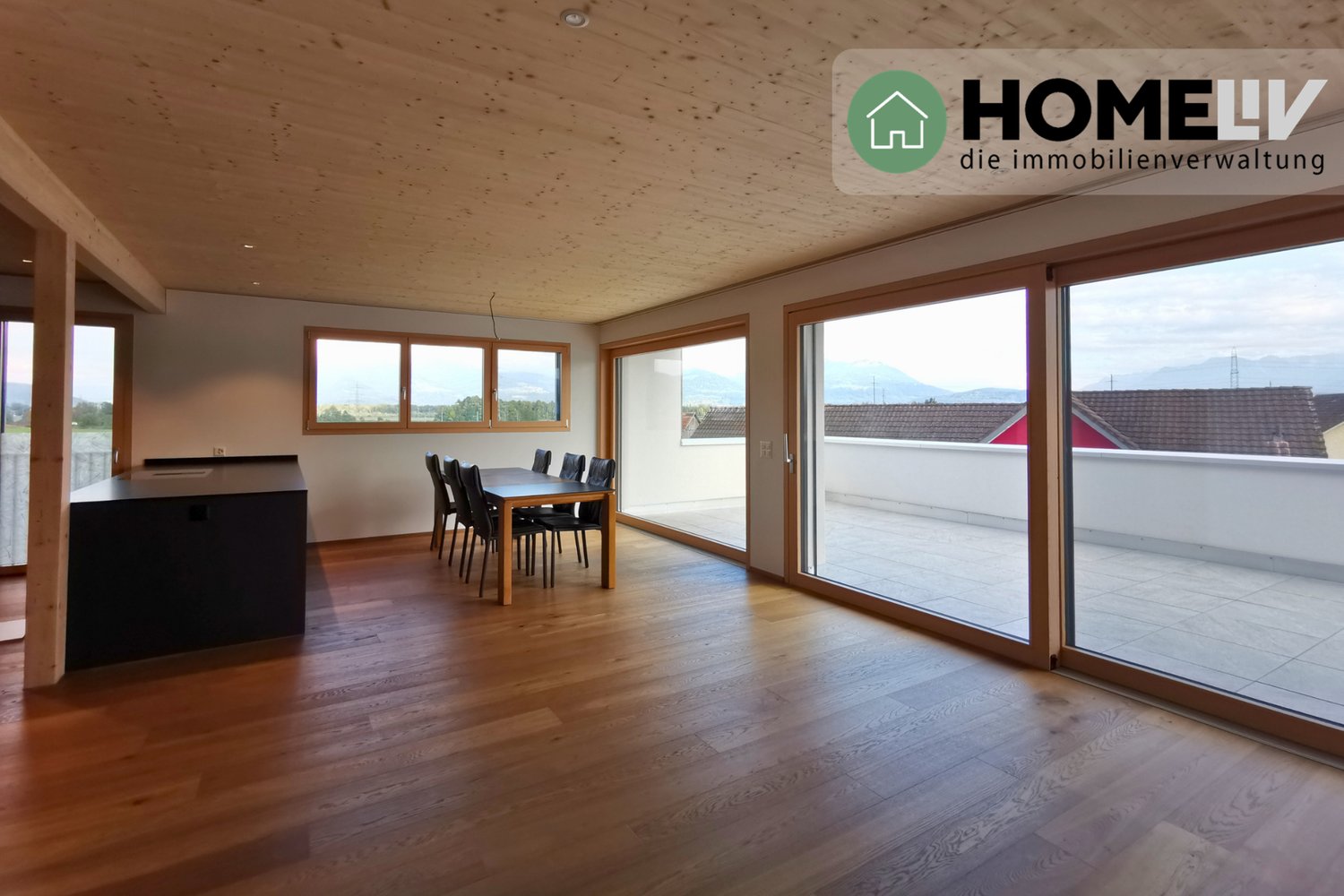 2 ½ room attic flat