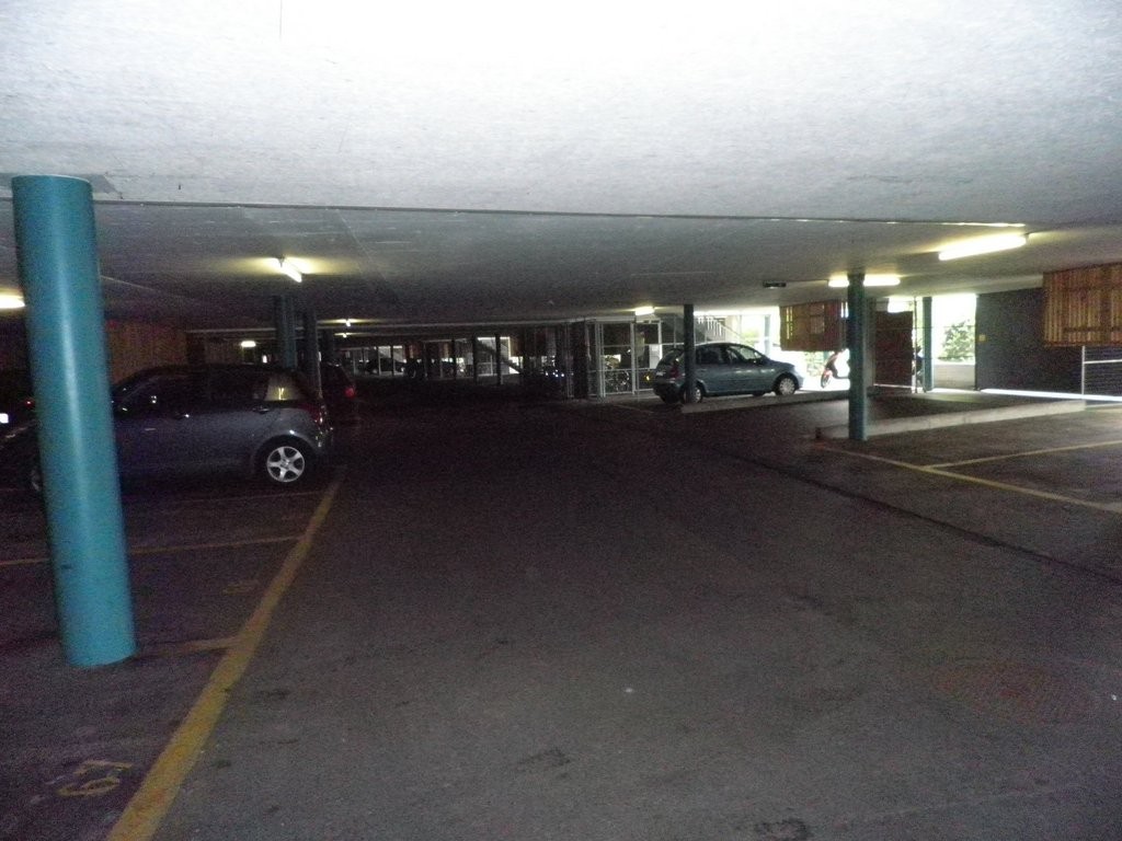Underground slot, photo 1 of 2