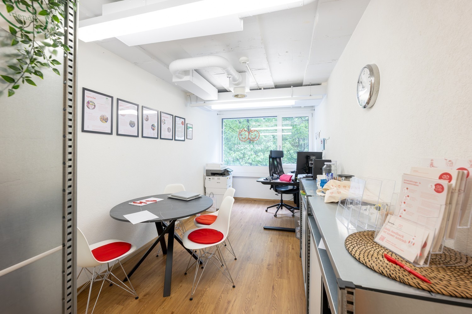 300m² office, foto 4 di 10