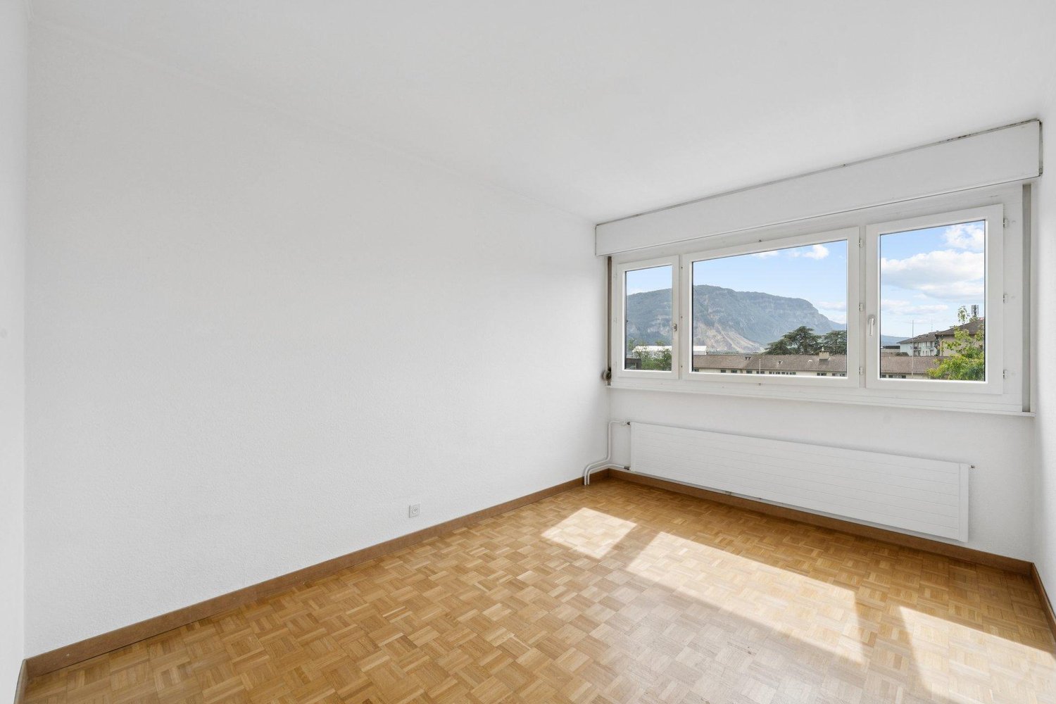 4 rooms apartment, photo 4 of 8