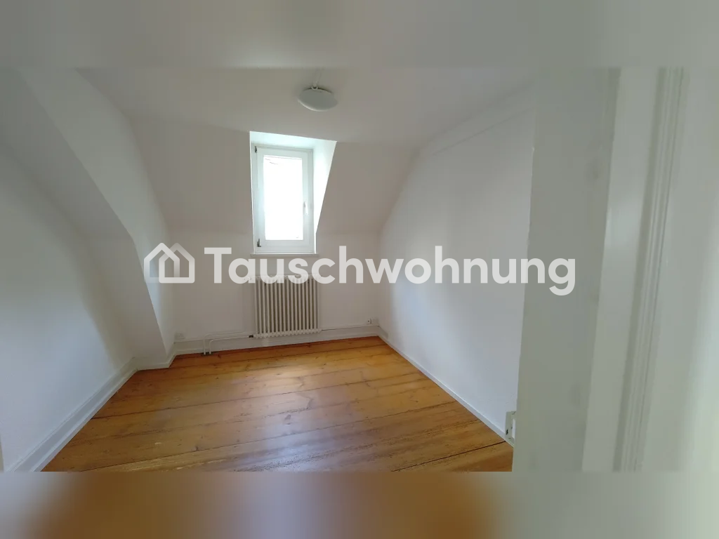 3 rooms attic flat, photo 1 of 6