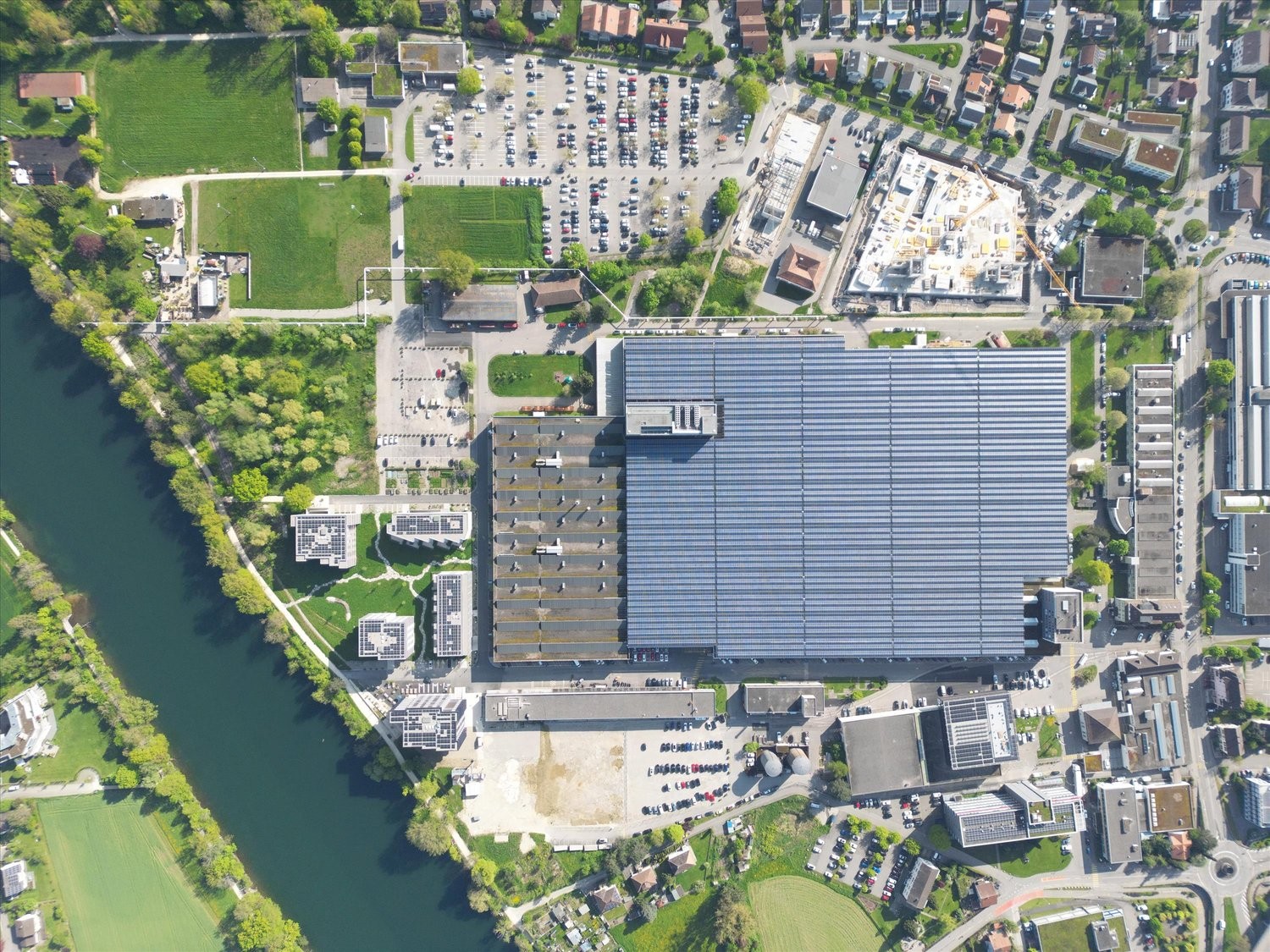 15000m² commercial, photo 1 of 2