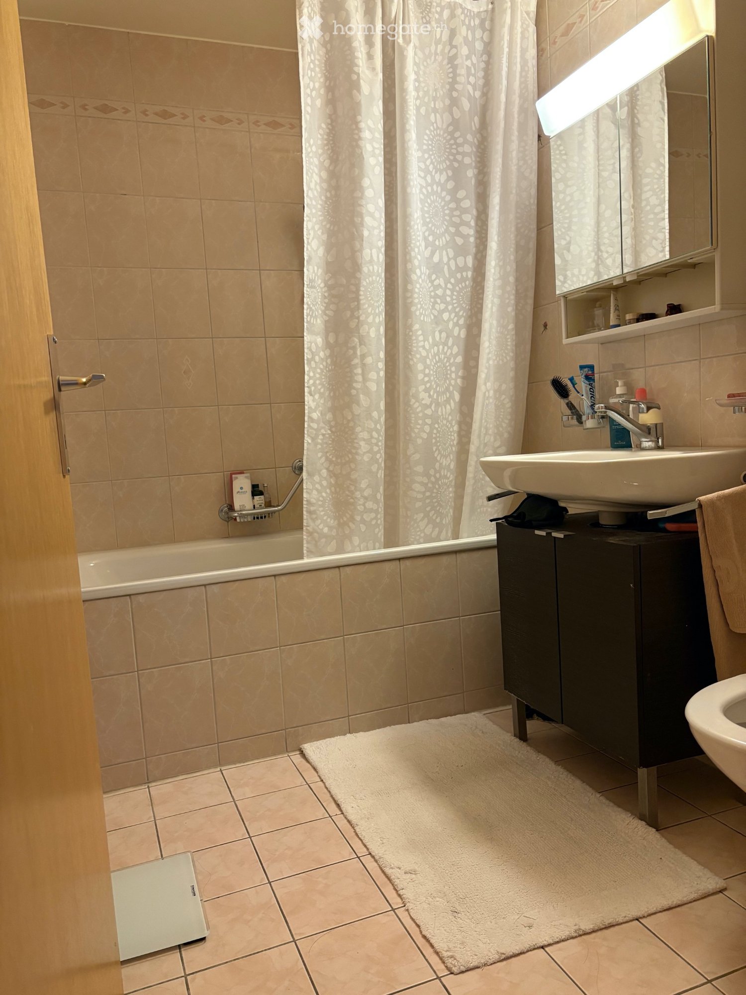 1 room single room