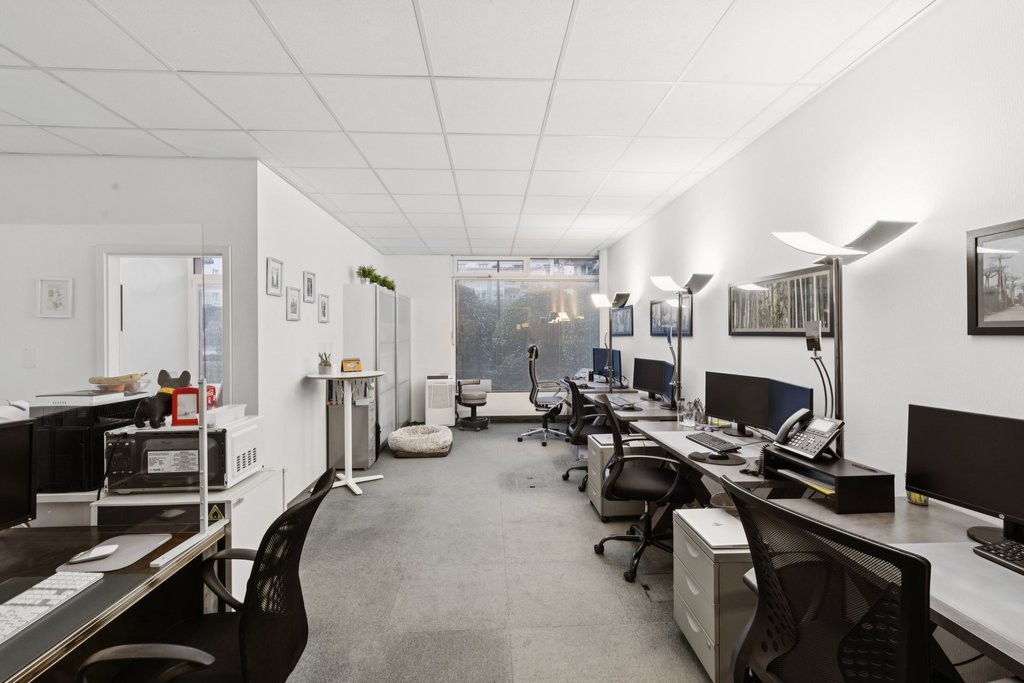 103m² office, photo 10 of 10