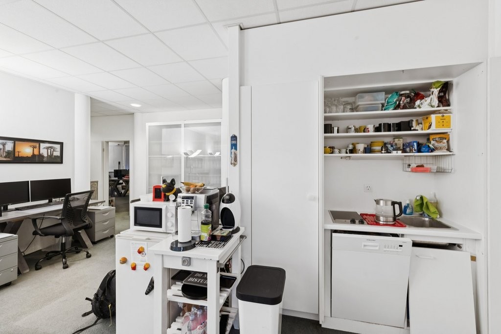 103m² office, photo 4 of 10
