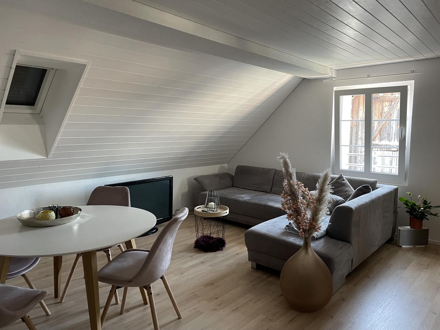 2 rooms apartment, photo 1 of 7